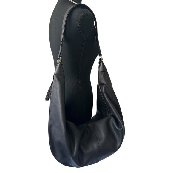 The Row Sling Pebbled-leather Shoulder Bag in Black 100% Authentic Rare - Picture 3 of 16